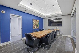 Building Photo - 200 W Sahara Ave Building Photo - 200 W Sahara Ave