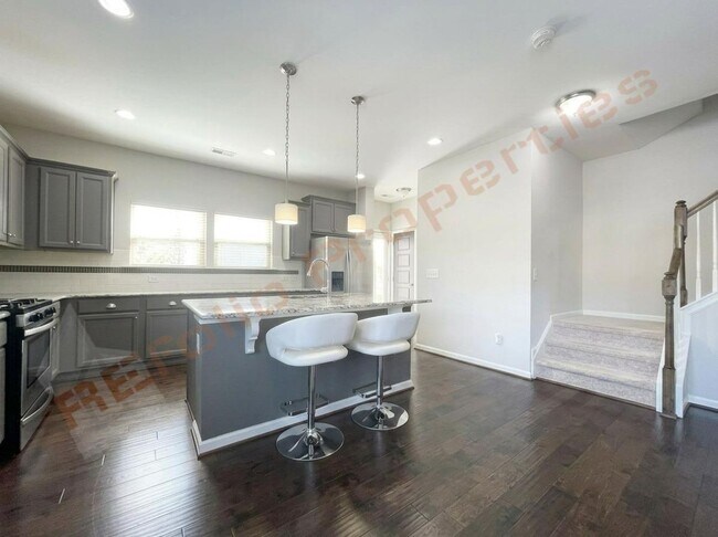 Foto del edificio - 1014 Midtowne Way