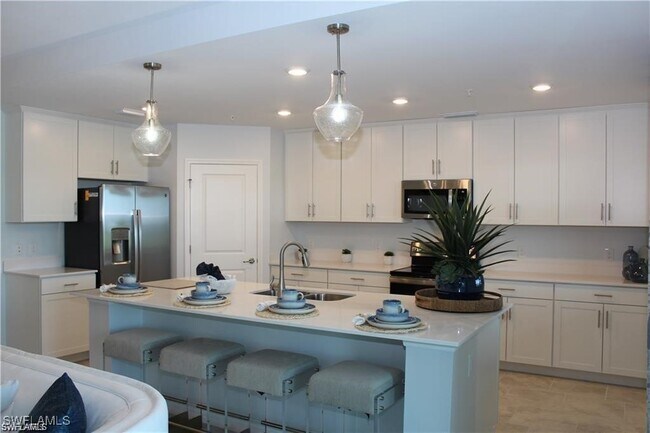 Building Photo - 6048 Ellerston Wy