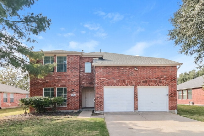 Building Photo - 145 Redbud Dr