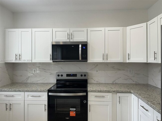 Foto del edificio - 2031 SE 14th Ct