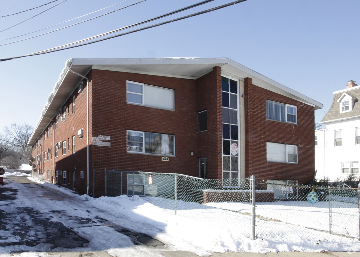 Building Photo - 44-48 Dehart Pl