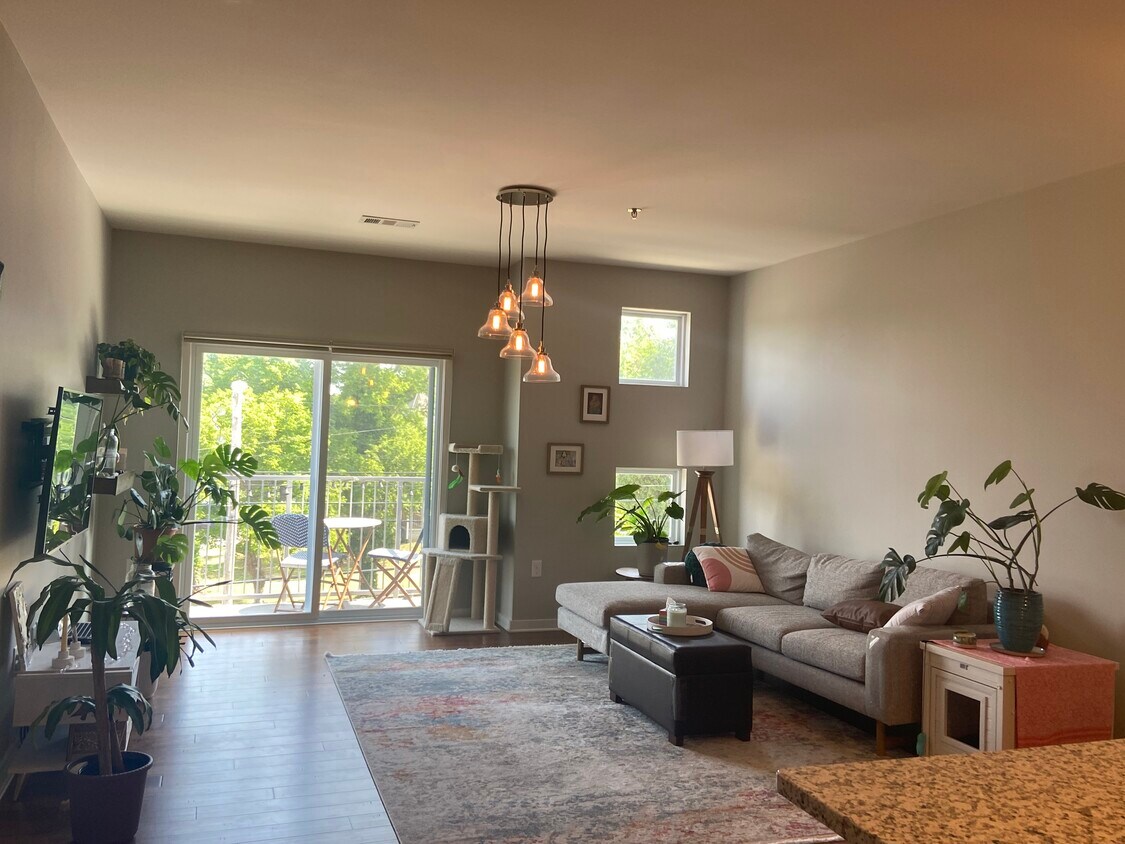 1122 Litton Ave Unit 319, Nashville, TN 37216 Condo for Rent in