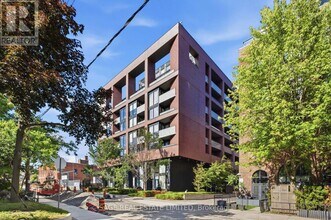 Building Photo - 383 Sorauren Ave