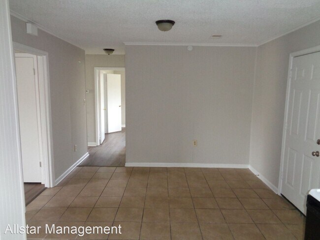 Foto del edificio - 3 br, 1 bath House - 5147 Karen Drive