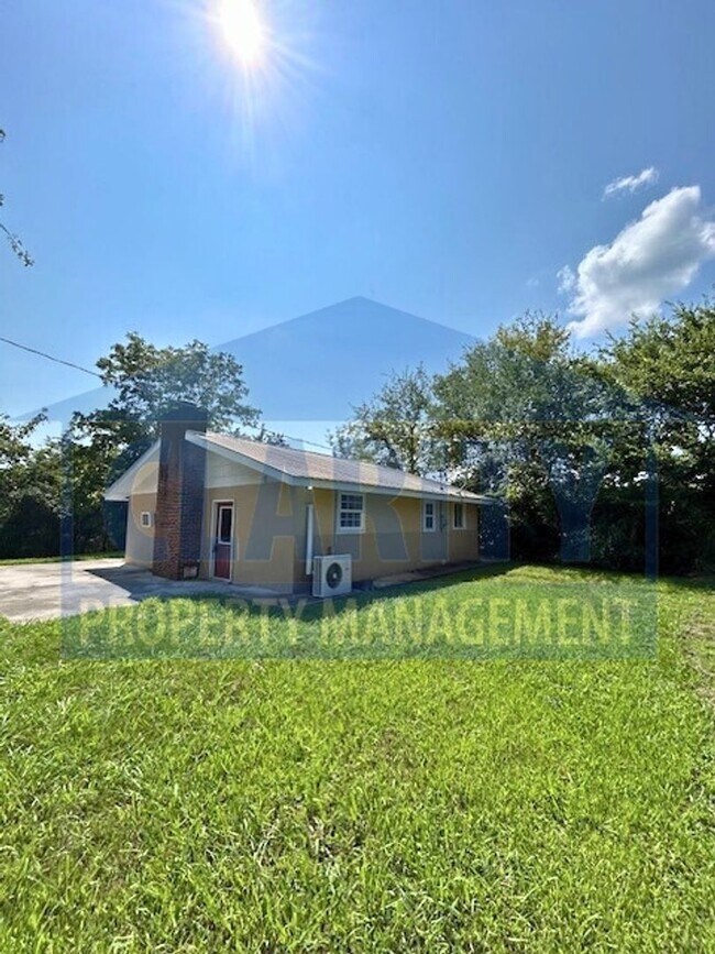 Foto del edificio - Cozy two bedroom home!