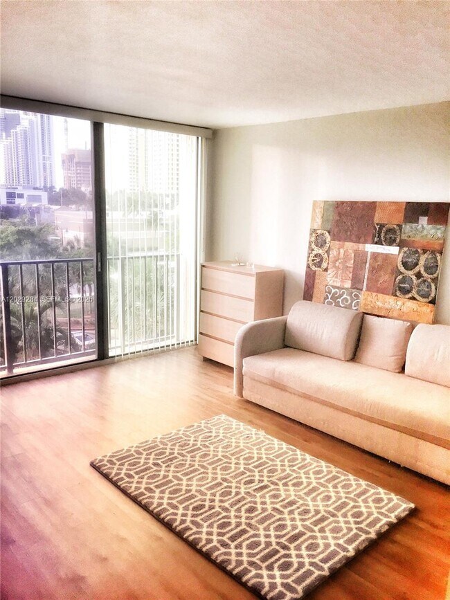 Foto del edificio - 210 174th St