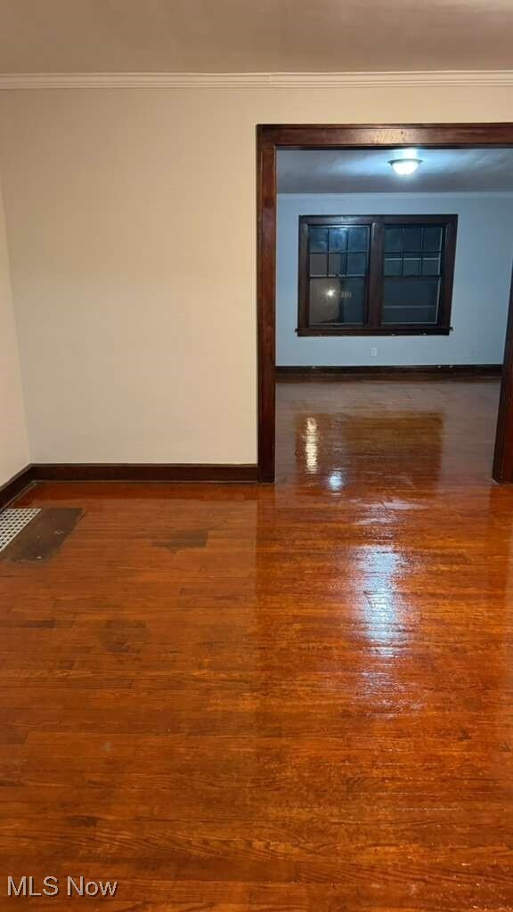 Foto del edificio - 72 Harriman Ave