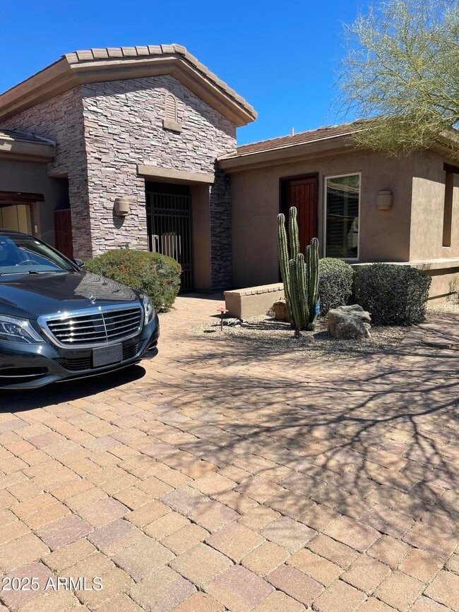 Building Photo - 14650 E Larkspur Dr