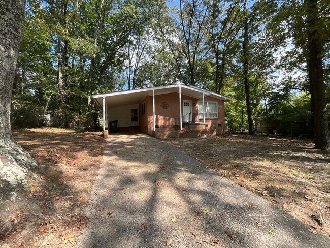 Building Photo - North Central Greensboro location, 3/2 bri...
