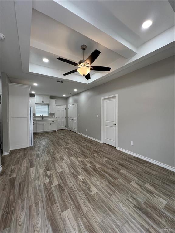 Building Photo - 13 Israel E Ave