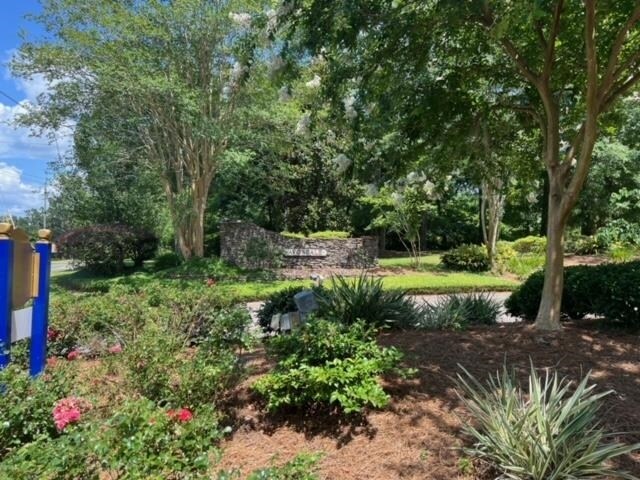 Foto del edificio - 1430 Blockford Ct W