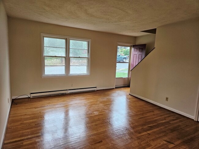 Building Photo - 1305 Belleview Ave