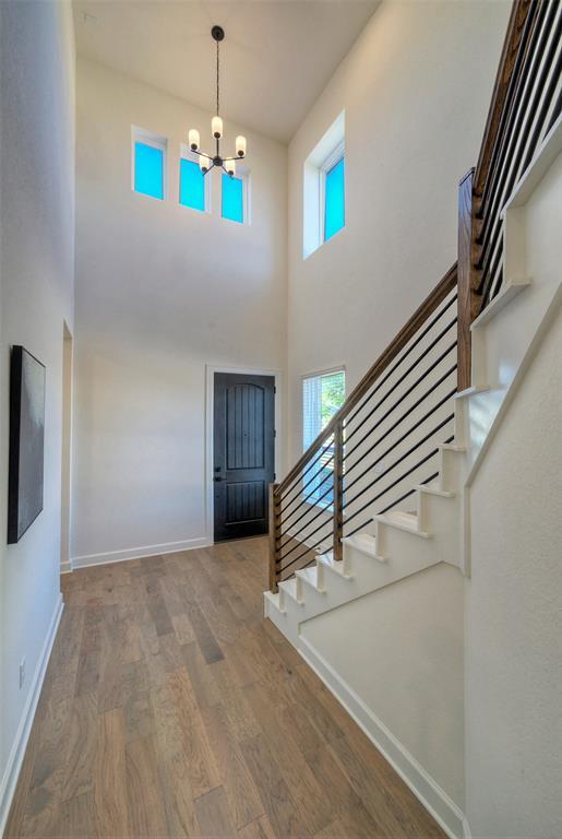 Building Photo - 245 Darley Oak Dr