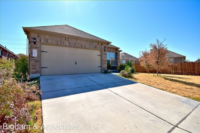 Foto del edificio - 3 br, 2 bath House - 320 Cyril Dr