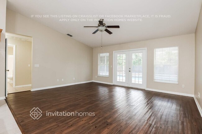 Building Photo - 6110 Mission Dr