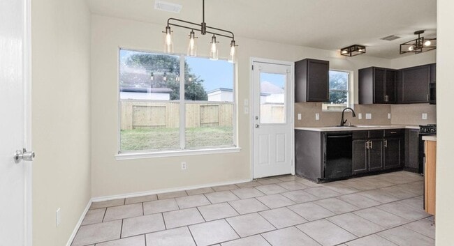 Dining Room - 19338 Montclair Meadow Ln