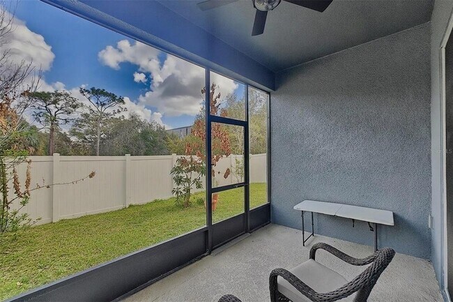 Foto del edificio - 2087 Emerald Springs Dr