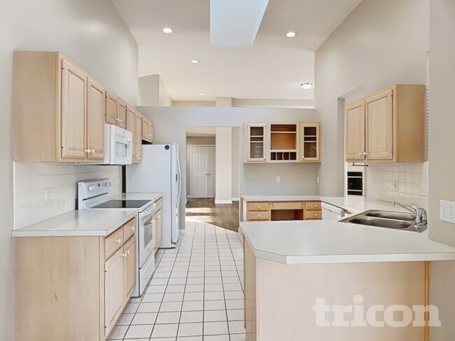 Foto del edificio - 3279 Wheaton Ct