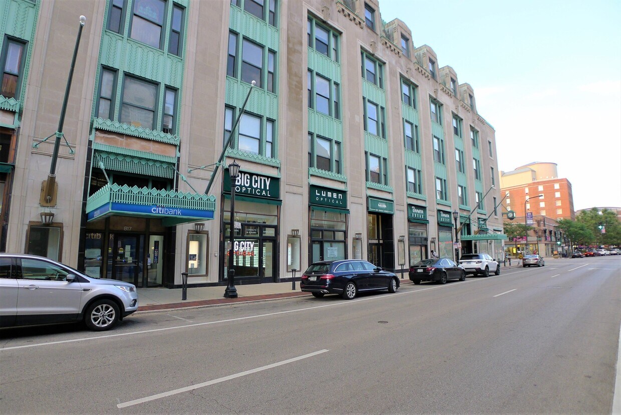 Foto principal - 807 Church St