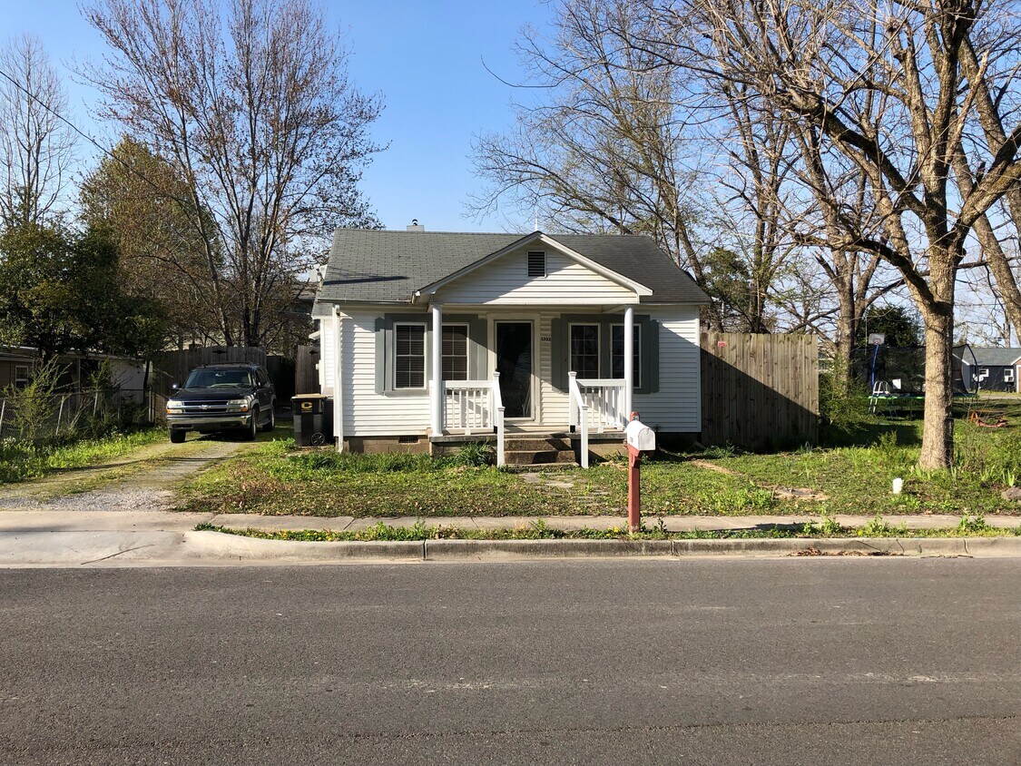 1303 Brunner St NW, Cullman, AL 35055 House Rental in Cullman, AL