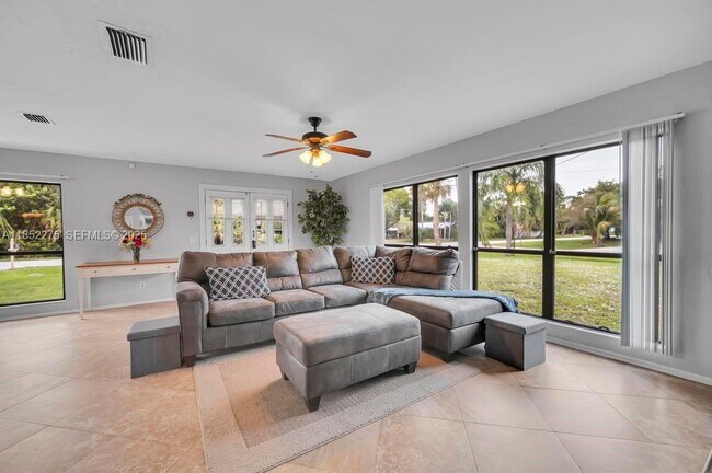 Foto del edificio - 1803 E Easy St