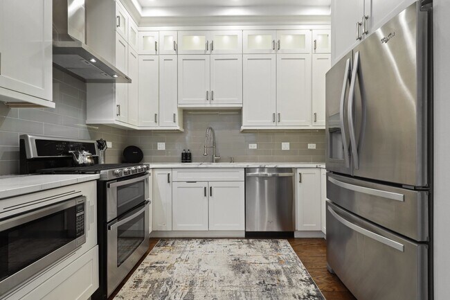 Foto del edificio - 834 E 48th St