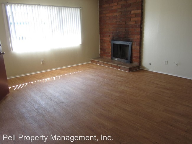 Foto del edificio - 420 W Madison Ave