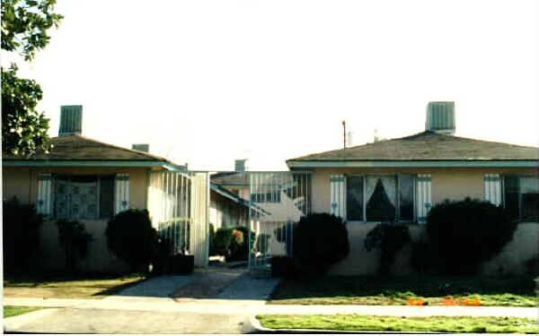 Primary Photo - 422 N Glenn Ave