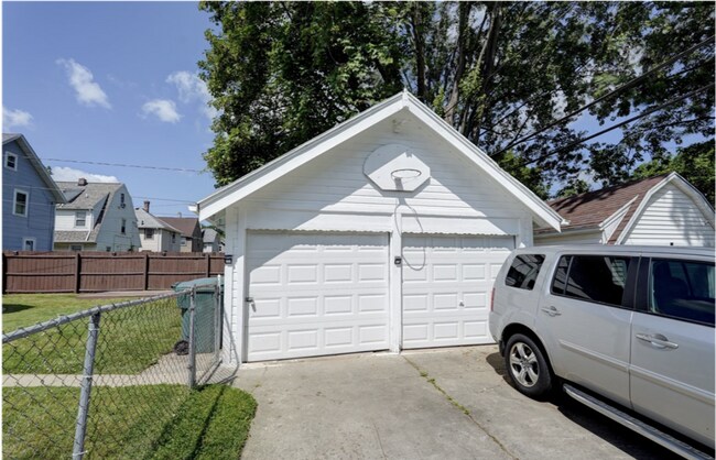 Foto del edificio - 138 Cherry Rd