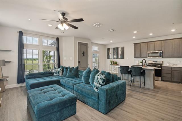 Building Photo - 3628 Chaucer Trl