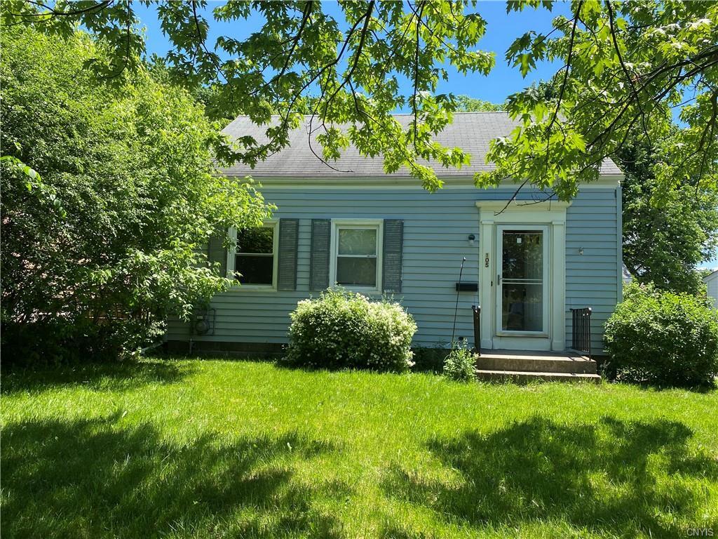 Primary Photo - 105 W High Terrace