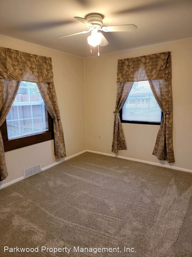 Foto del edificio - 3 br, 1 bath House - 401 S. 68th St