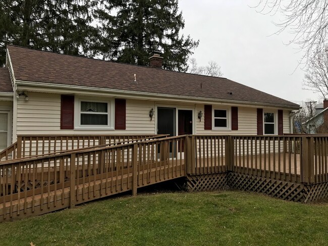 Ramp Access to Deck & House! - 5683 Palmyra Rd