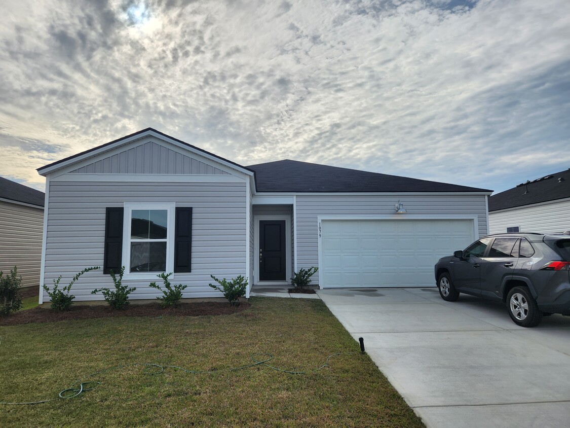 Brand New Home - 1079 Tripletail Dr. NW, Ready move-in - 1079 Tripletail Dr NW