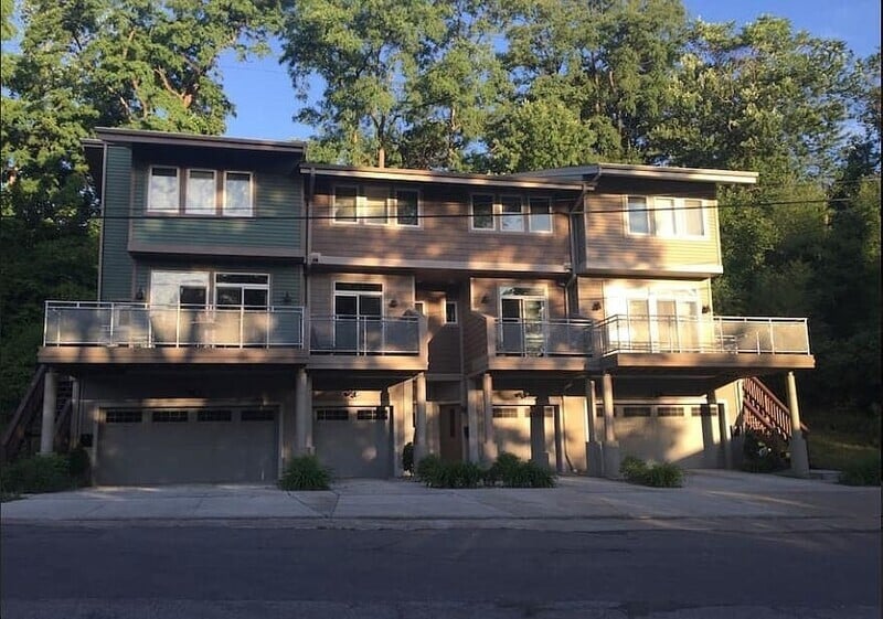 Primary Photo - 2872 W 11th St