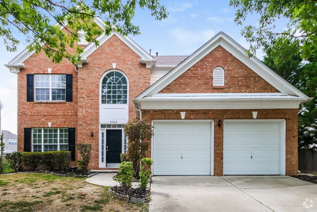 Building Photo - 2533 Red Birch Dr