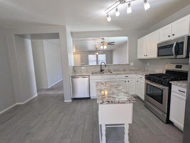 Foto del edificio - Newly Remodeled Rancho Sahuarita Rental!