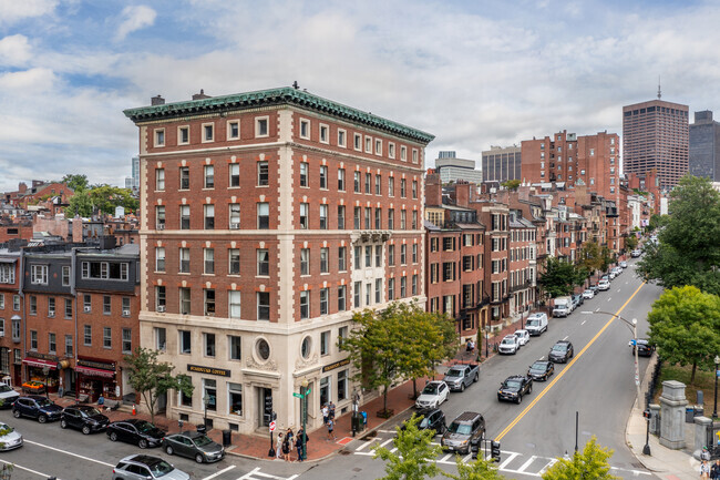 Foto del edificio - One Charles Condominiums