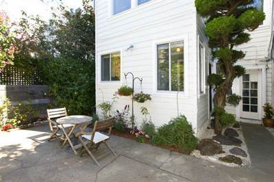 Foto del edificio - Charming 1-Bedroom Unit In Marina/Cow Holl...