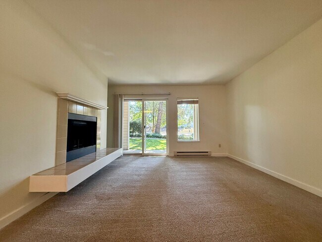 Foto del edificio - 12405 Harbour Pointe Blvd