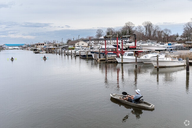 Boating and kayaking are common activities in Chesapeake Beach.