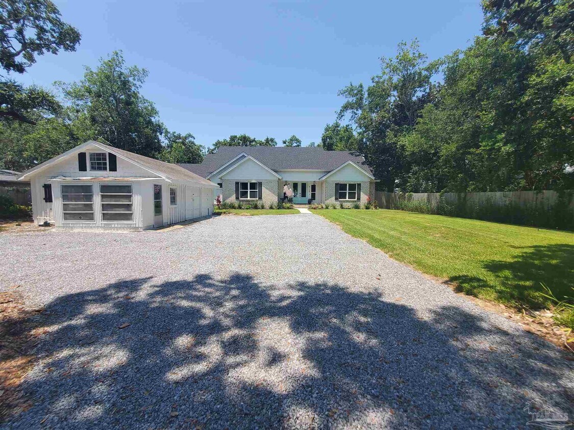 Foto principal - 5128 Cedar St