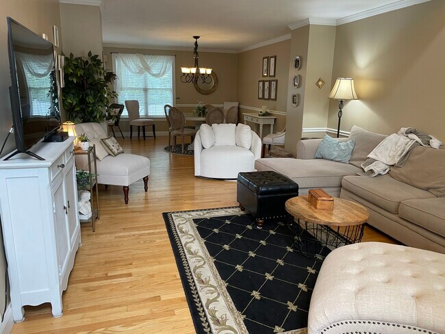 05 Sala de estar - 59 Providence Rd