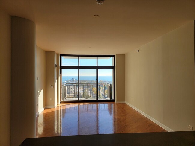 Foto del edificio - 1322 S Prairie Ave