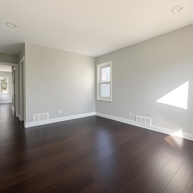 Building Photo - 1473 E Harry Ave