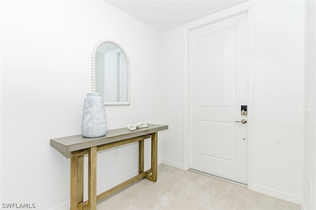 Foto del edificio - 5661 Melbourne Ct