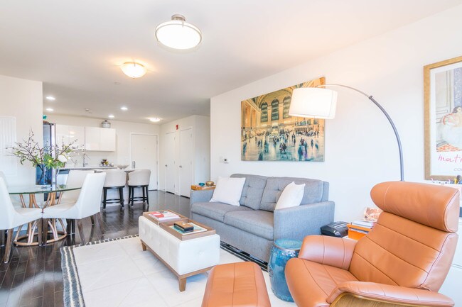 La Gianna - 10 Dekalb Ave White Plains, NY - Apartments for Rent in