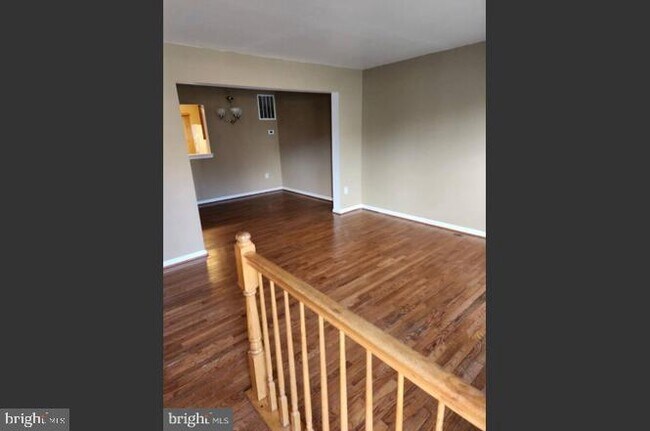 Foto del edificio - 14729 Flower Hill Dr