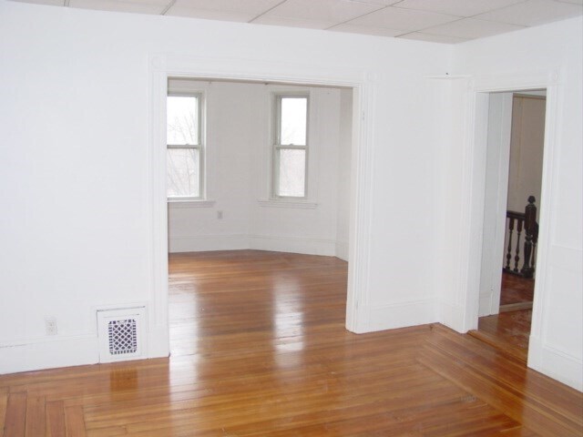 Building Photo - 88 State Rd